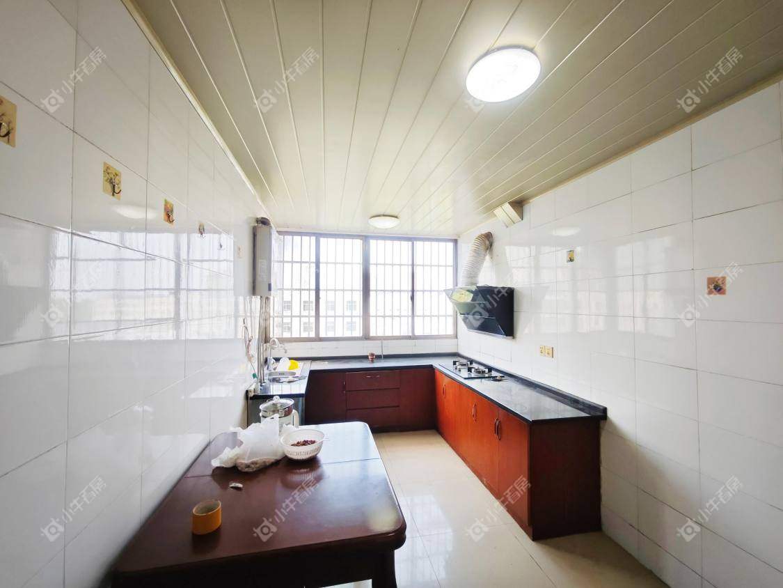 镇江兰信公寓在售二手房源室内图_小牛看房