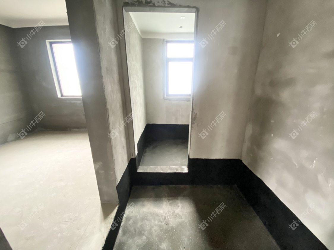 镇江凤凰郡在售二手房源室内图_小牛看房