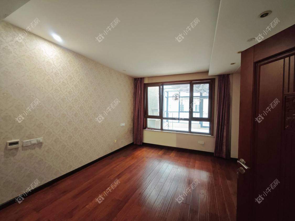 镇江金鼎城市花园别墅区在售二手房源室内图_小牛看房