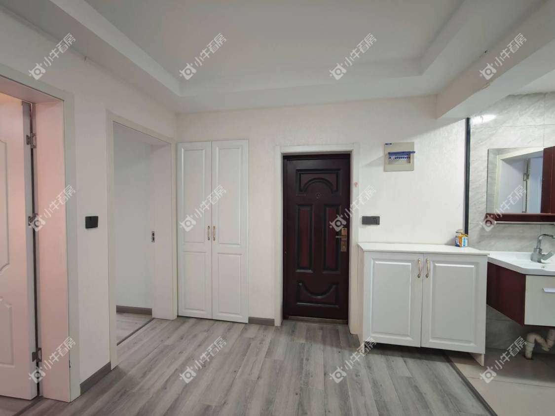 镇江凤美新村在租房源室内图_小牛看房