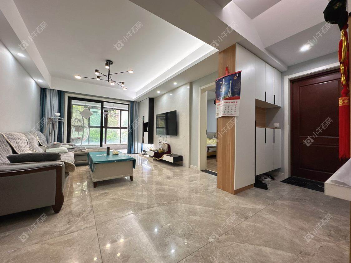 镇江滨河凤凰城在售二手房源_小牛看房