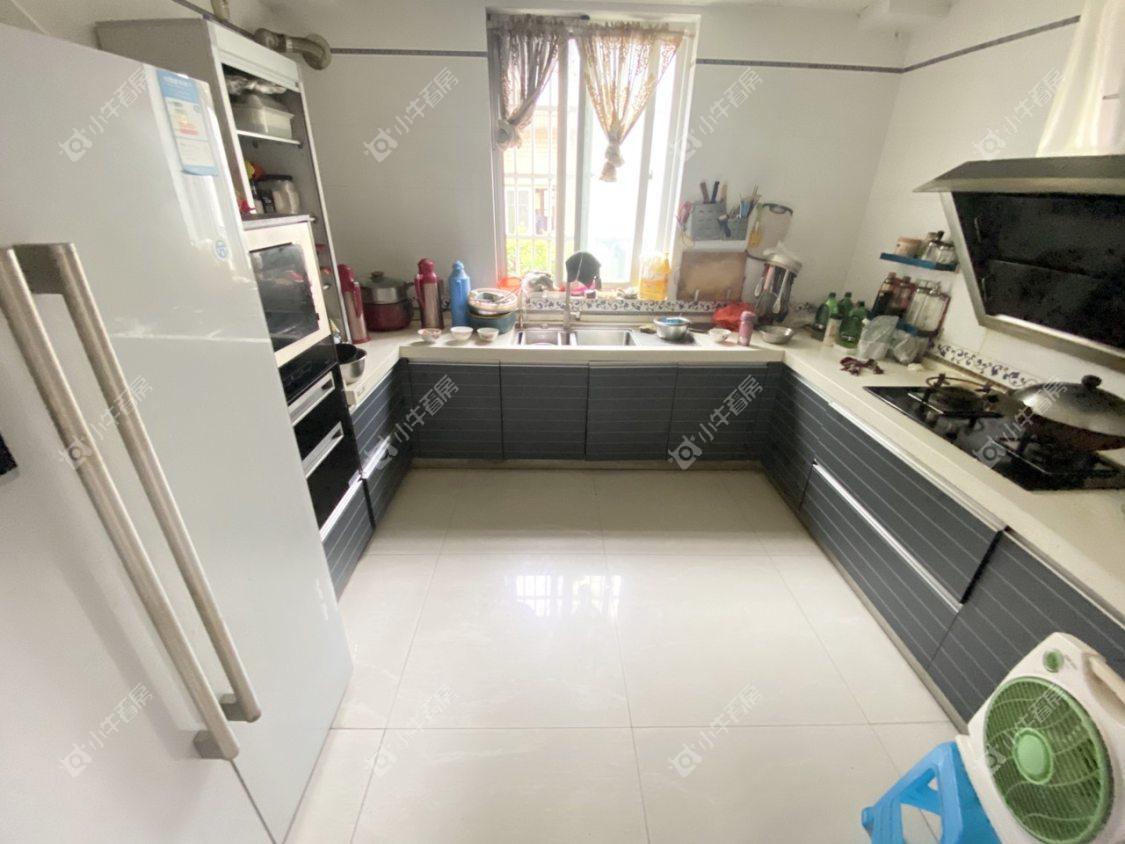 镇江泰豪公寓在售二手房源室内图_小牛看房