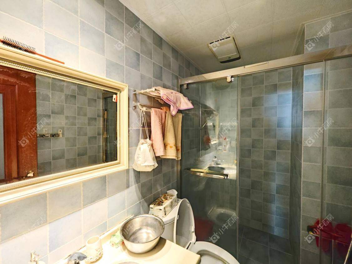 镇江名都新贵在售二手房源室内图_小牛看房