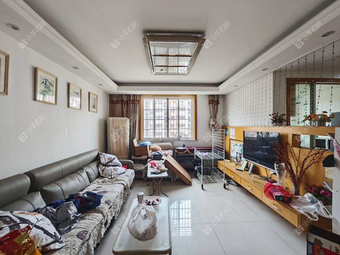 镇江东南新城在售二手房源室内图_小牛看房