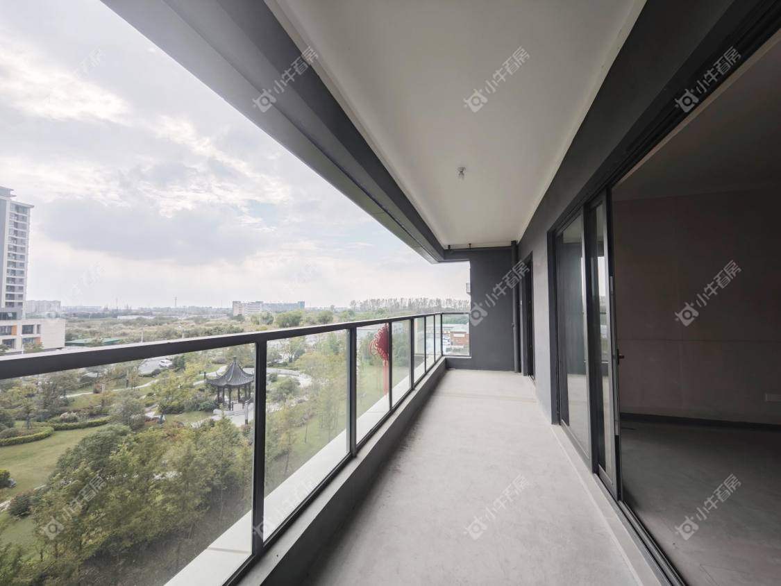 镇江中海臻如府在售二手房源室内图_小牛看房