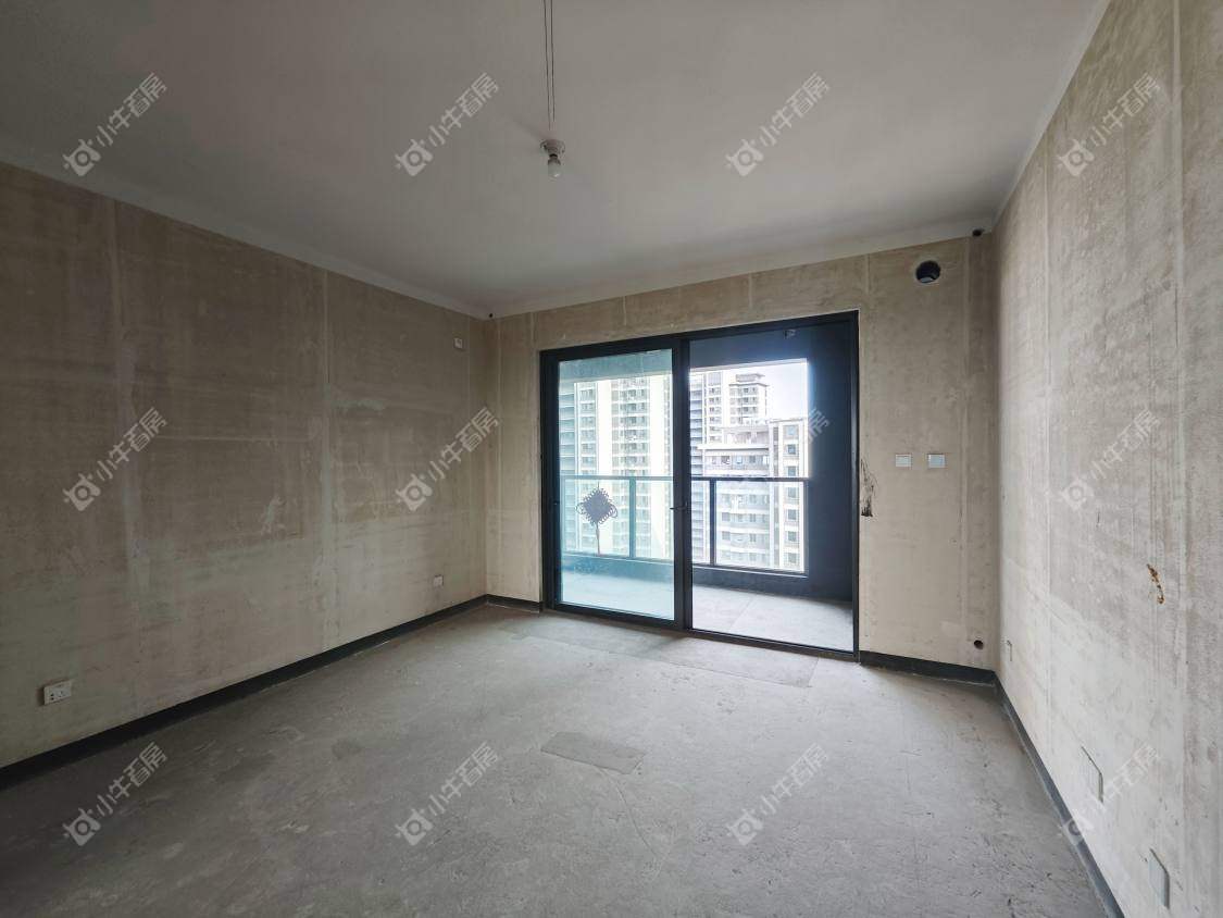 镇江金茂国际社区在售二手房源室内图_小牛看房