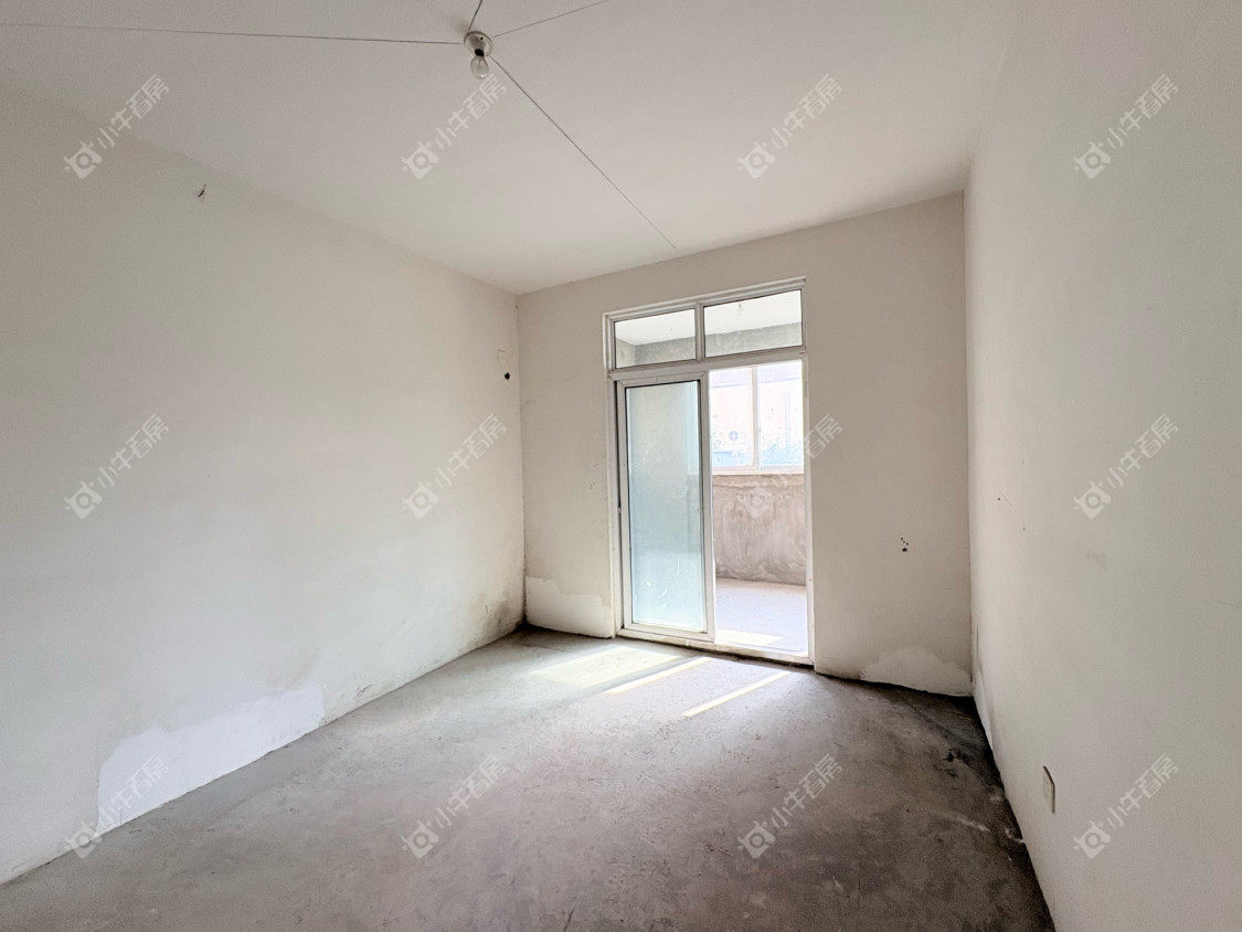 镇江东南新城在售二手房源室内图_小牛看房