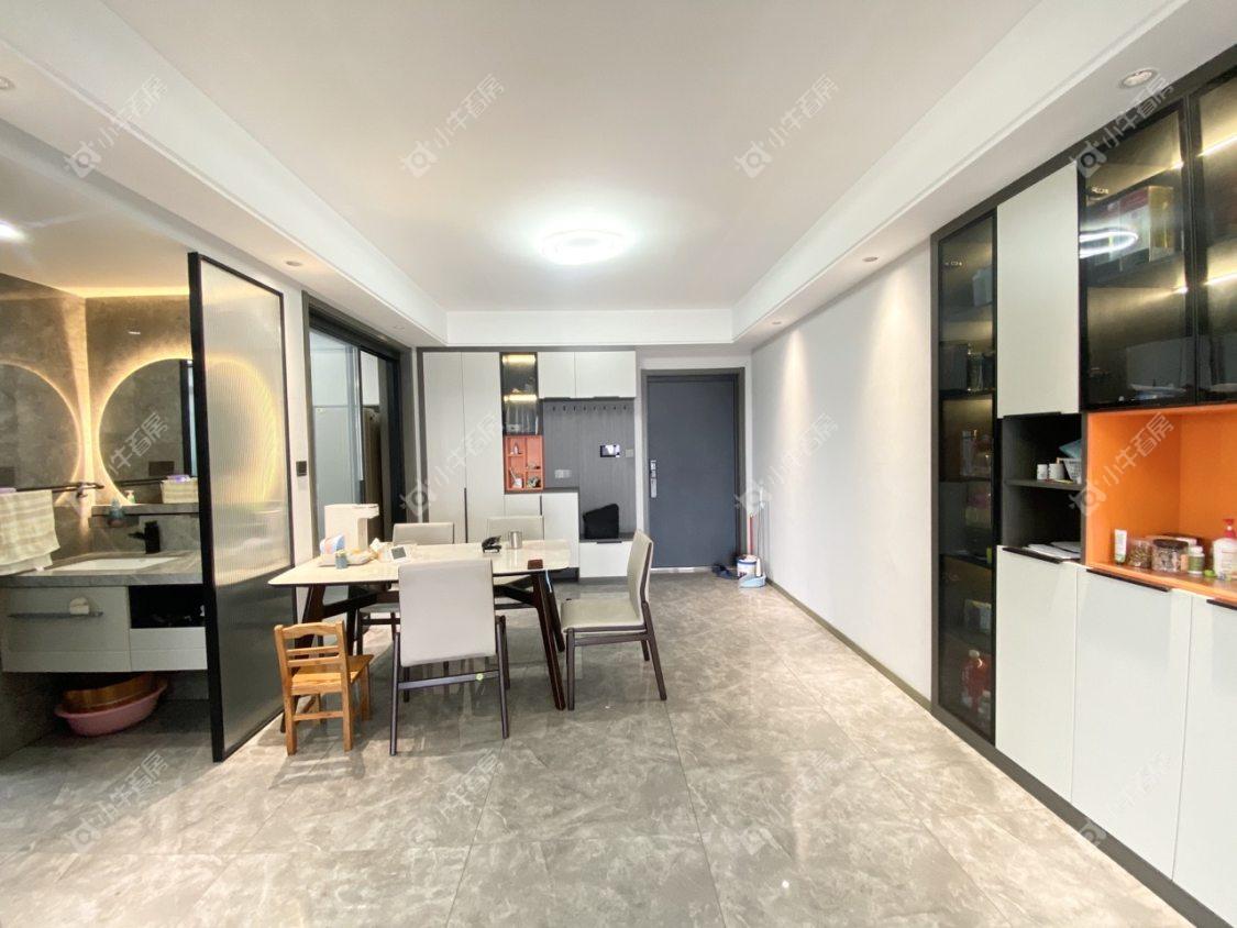 镇江汇金天地在售二手房源室内图_小牛看房