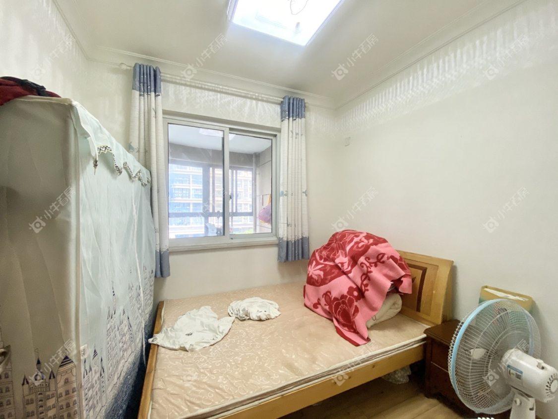 镇江碧桂园在售二手房源室内图_小牛看房