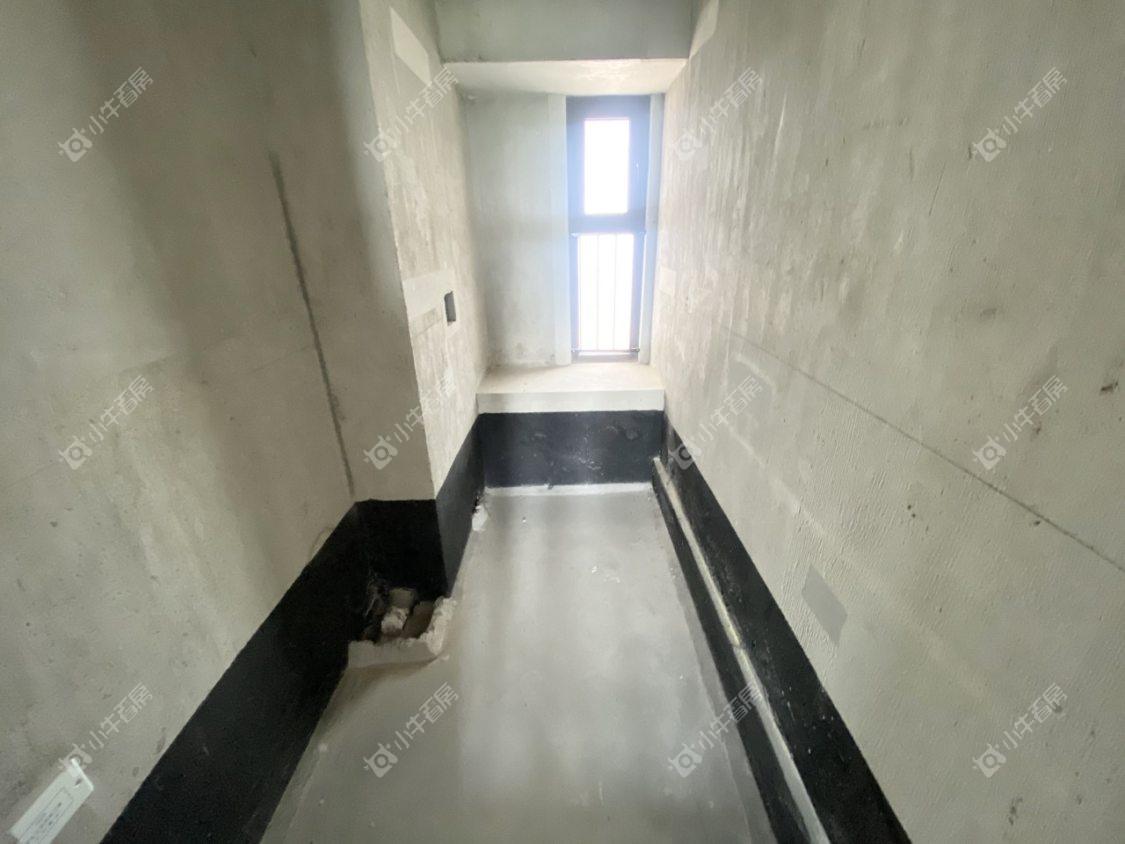 镇江碧桂园樾府在售二手房源室内图_小牛看房