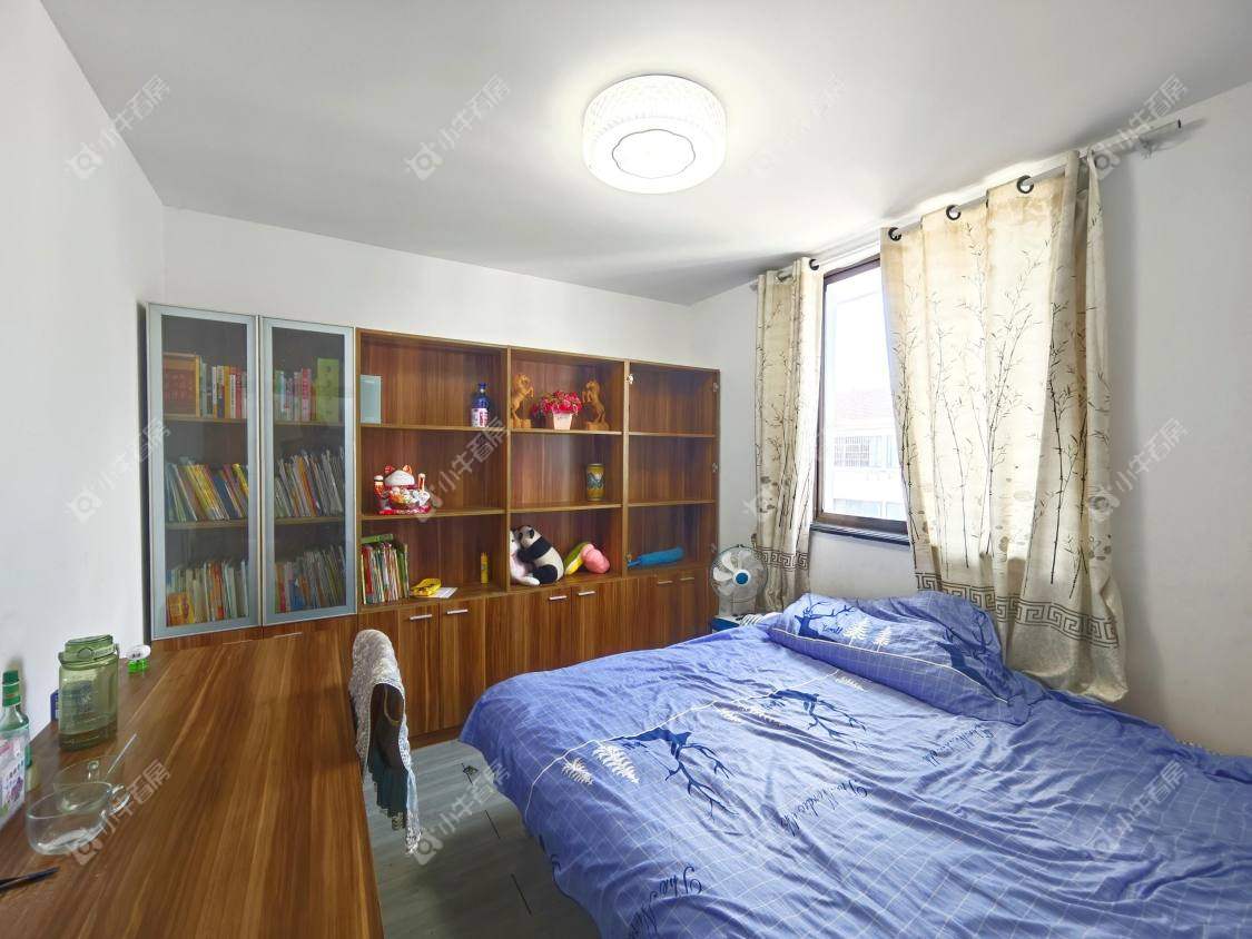 镇江金凤凰在售二手房源室内图_小牛看房