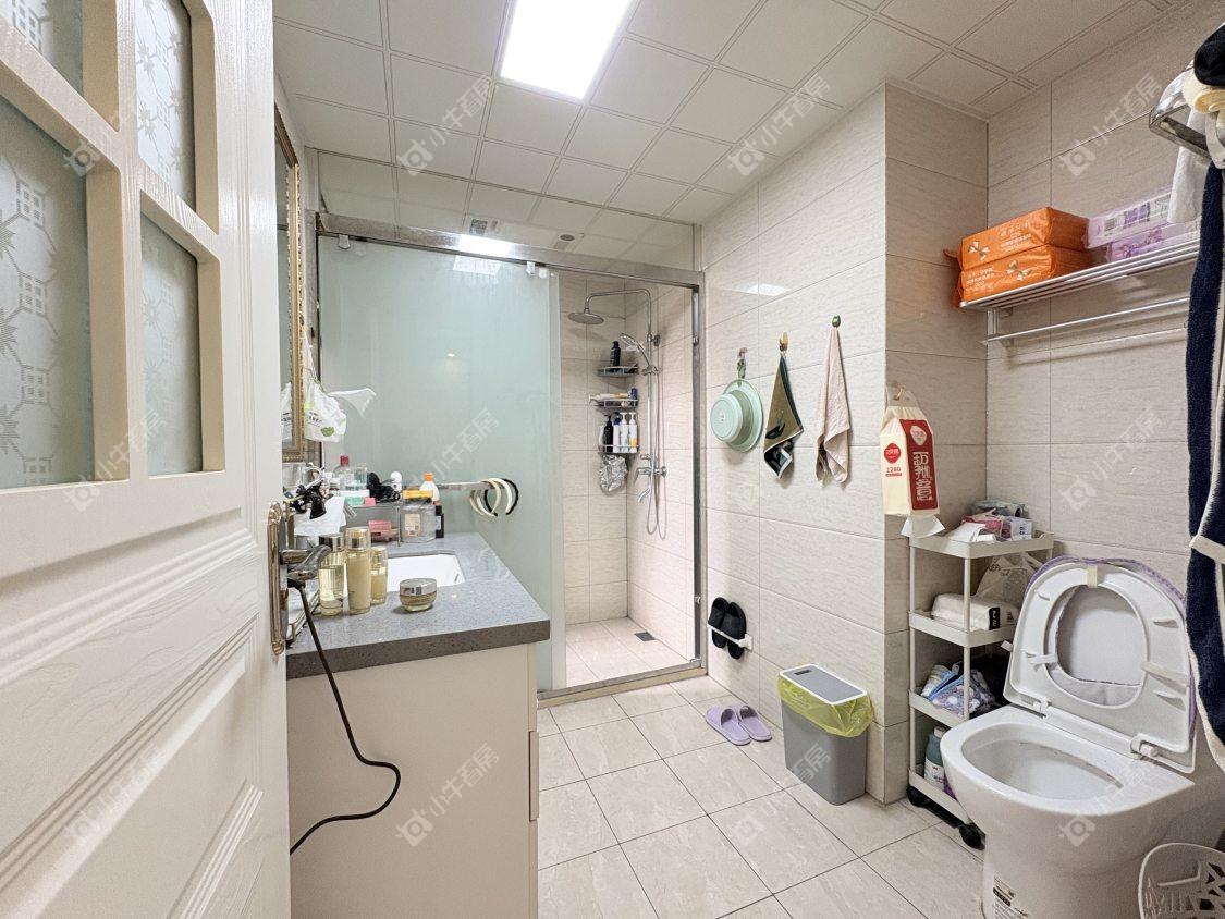 镇江众悦华城在售二手房源室内图_小牛看房