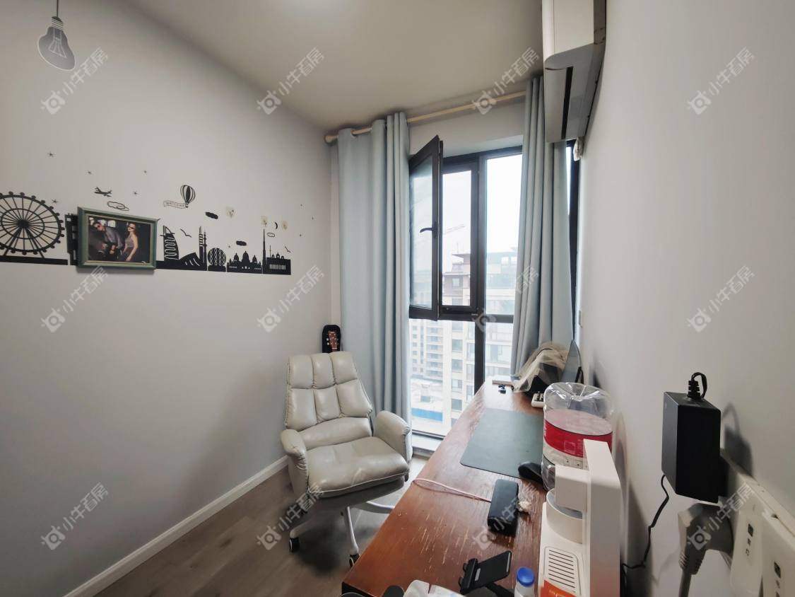 镇江天颐城在售二手房源室内图_小牛看房