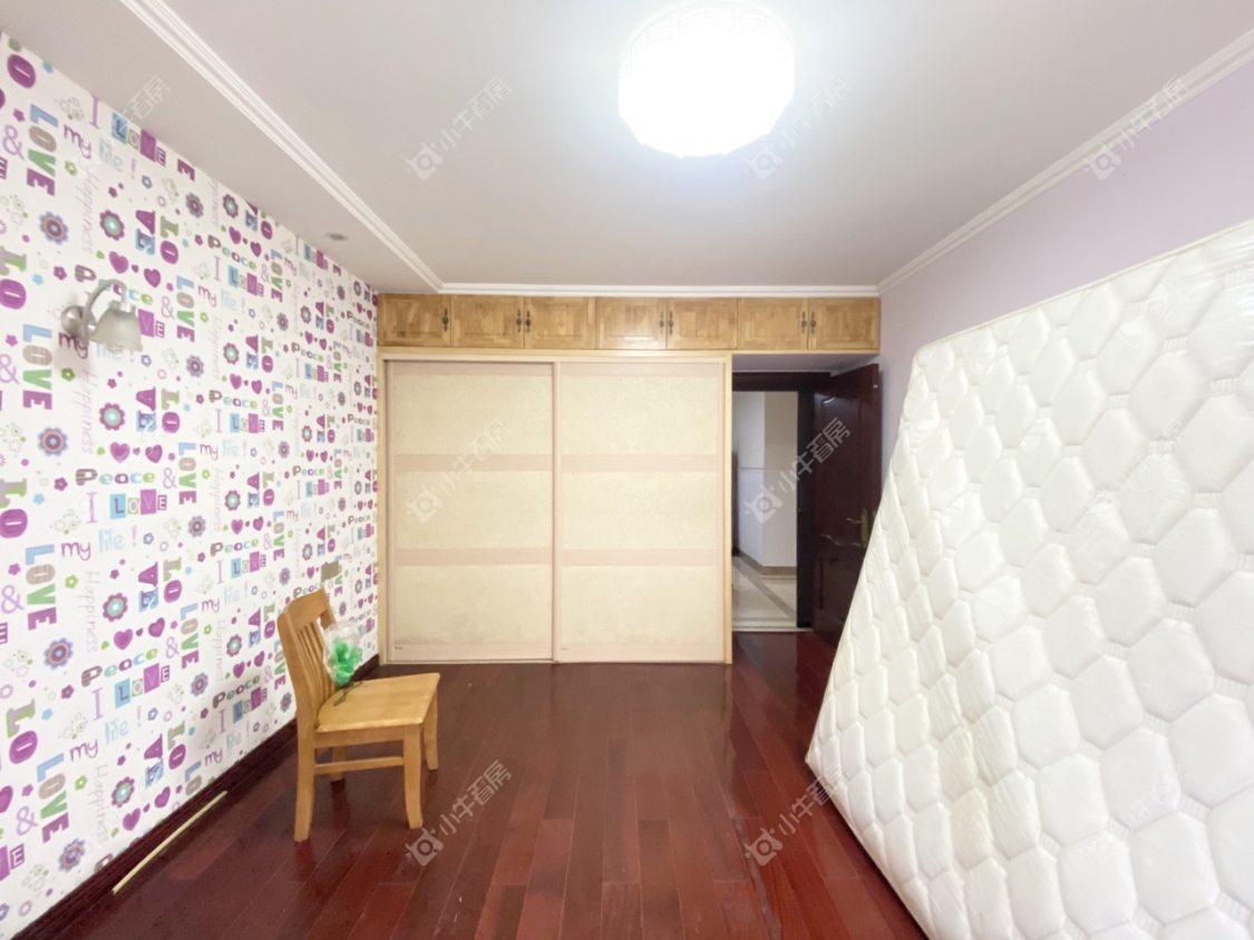 镇江泰豪公寓在售二手房源室内图_小牛看房