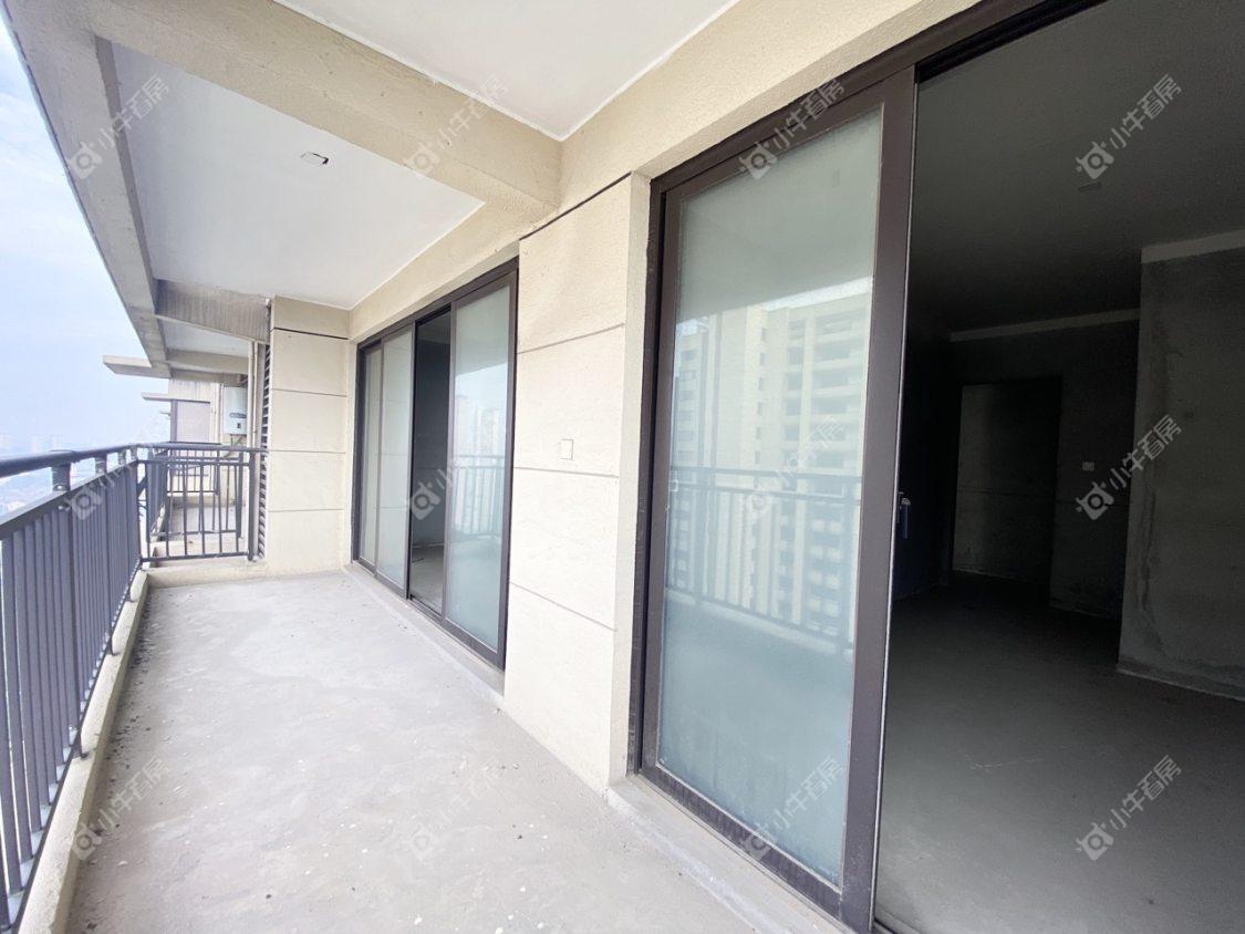 镇江凤熹台在售二手房源室内图_小牛看房