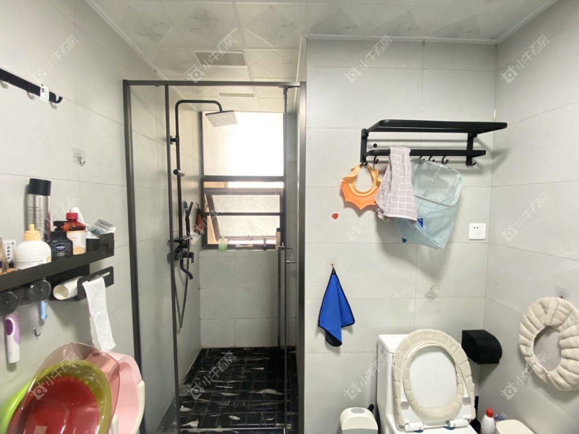 镇江华都幸福里在售二手房源室内图_小牛看房