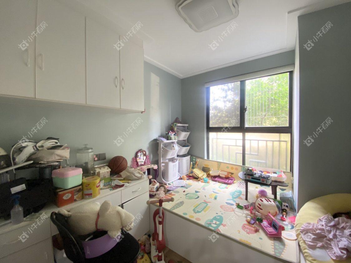 镇江华都幸福里在售二手房源室内图_小牛看房