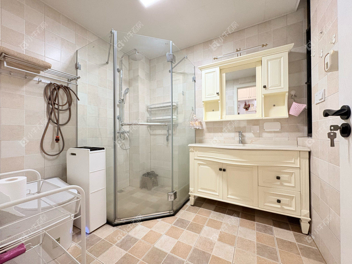 镇江滨河凤凰城在售二手房源室内图_小牛看房