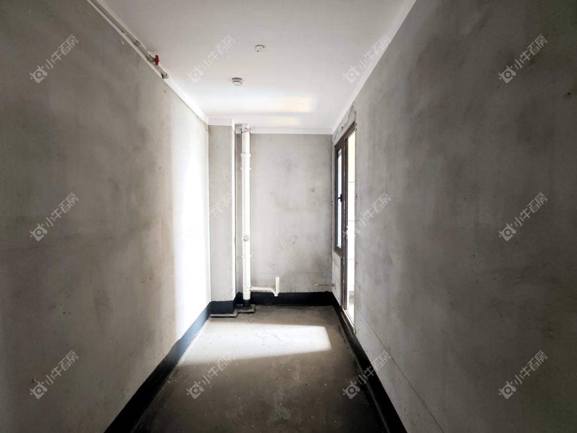 镇江滨河凤凰城在售二手房源室内图_小牛看房