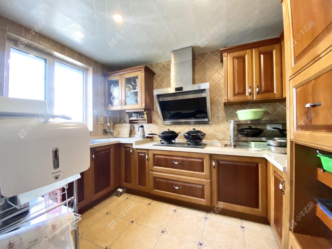 镇江天波城别墅区在售二手房源室内图_小牛看房