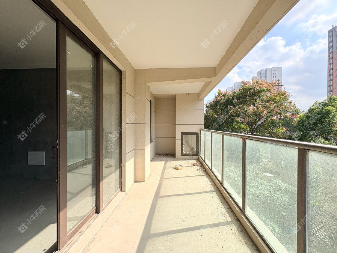 镇江珑蟠里在售二手房源室内图_小牛看房