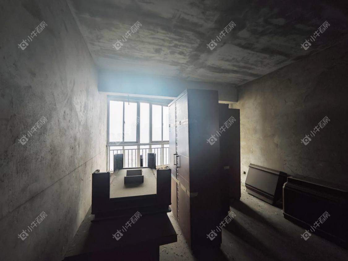 镇江名都新贵在售二手房源室内图_小牛看房