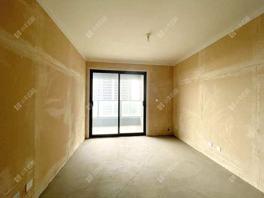 镇江融创华南映在售二手房源_小牛看房