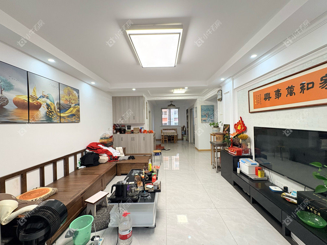 镇江凰嘉花苑在售二手房源室内图_小牛看房