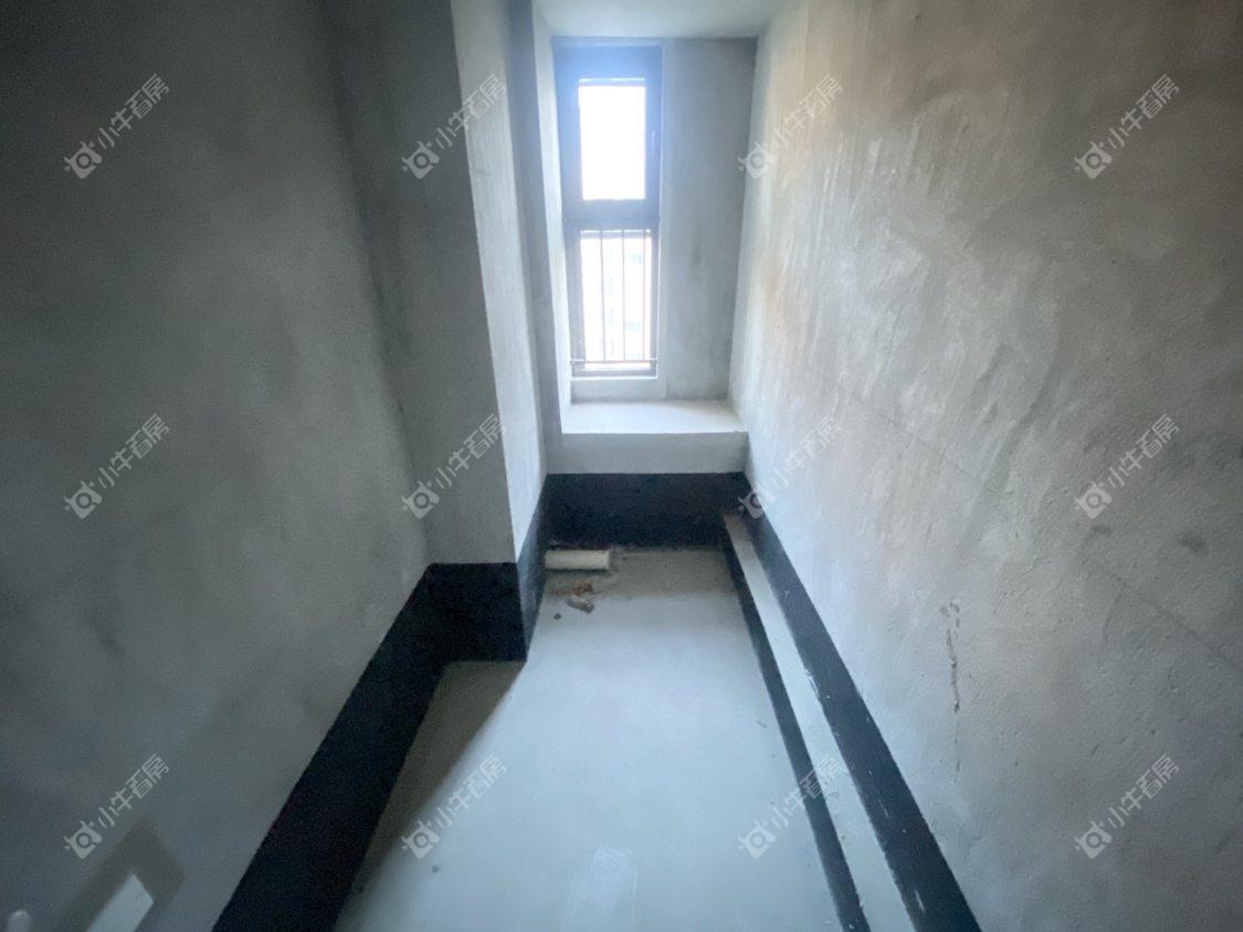 镇江碧桂园樾府在售二手房源室内图_小牛看房