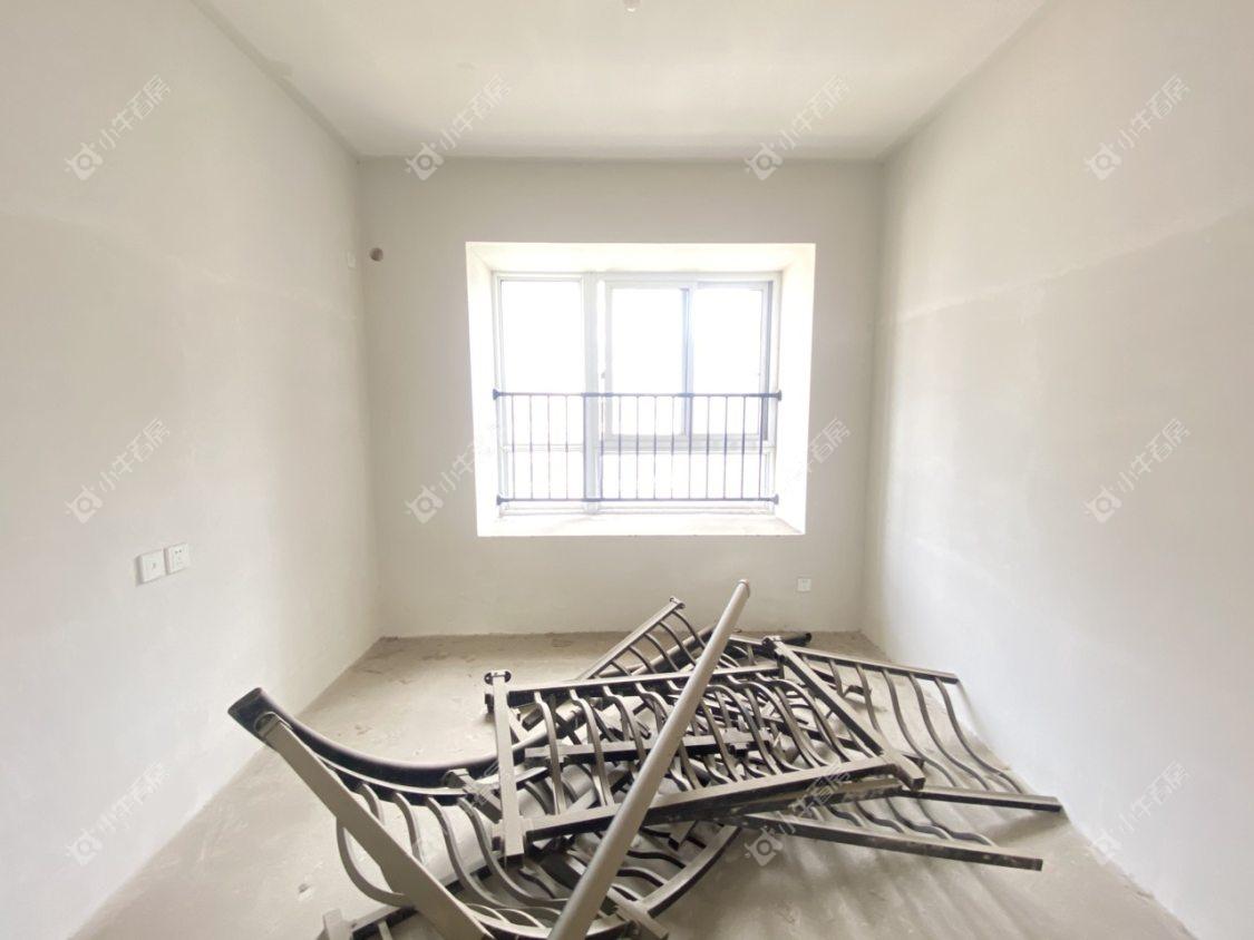 镇江碧桂园在售二手房源室内图_小牛看房