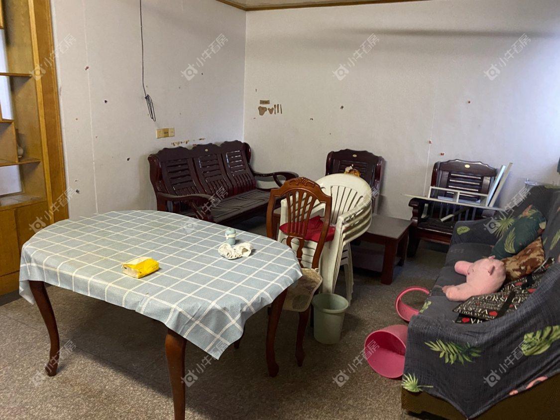 镇江无线电厂宿舍在售二手房源室内图_小牛看房