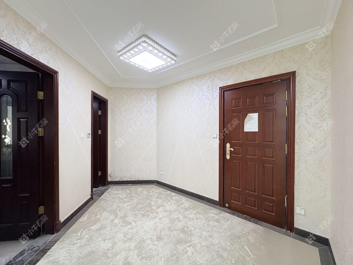 镇江恒大名都一期在售二手房源室内图_小牛看房