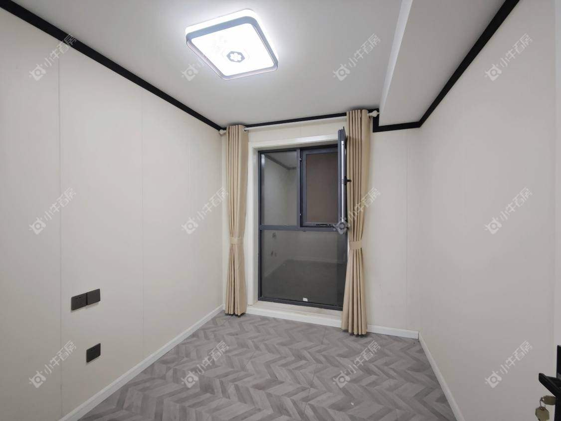 镇江翡翠林花园（天福花园）在售二手房源室内图_小牛看房