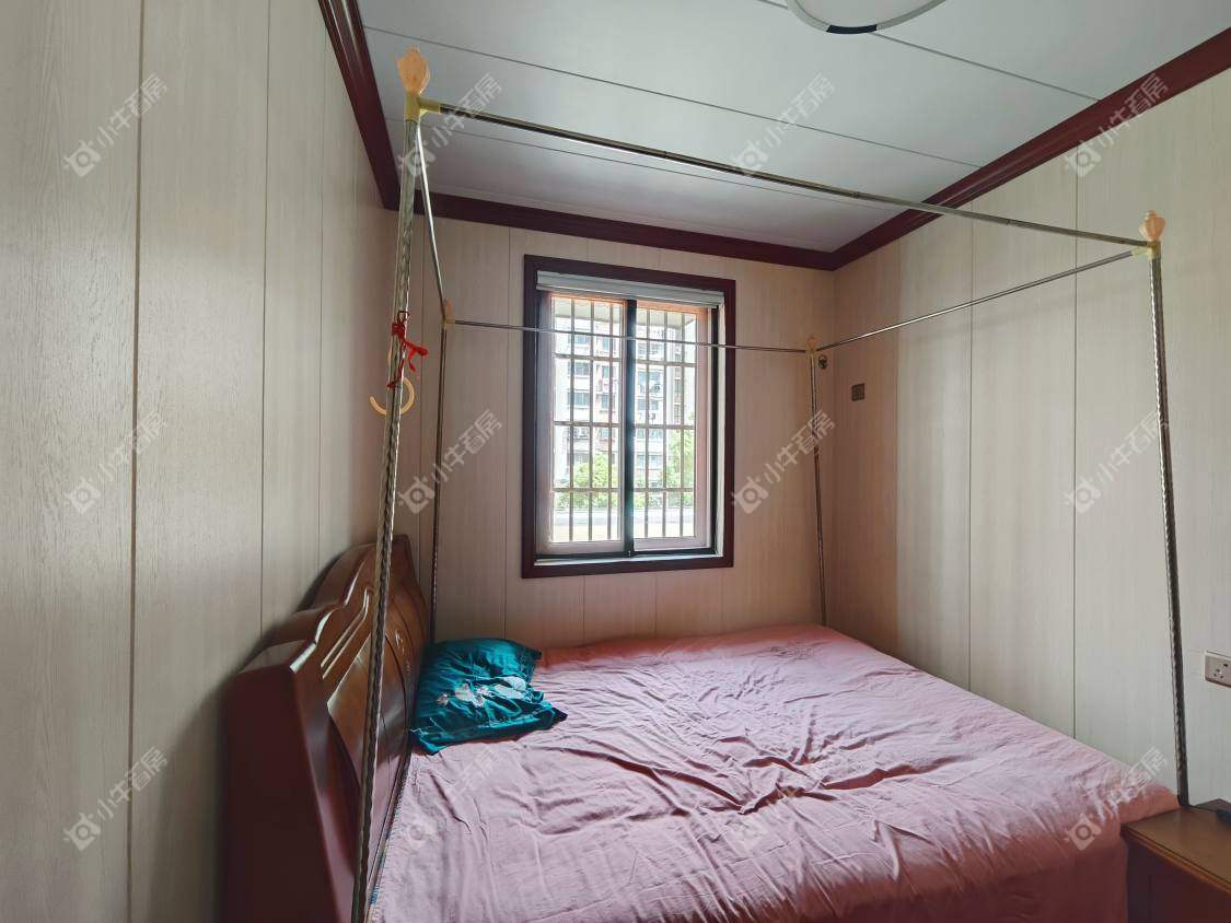 镇江东南新城在售二手房源室内图_小牛看房