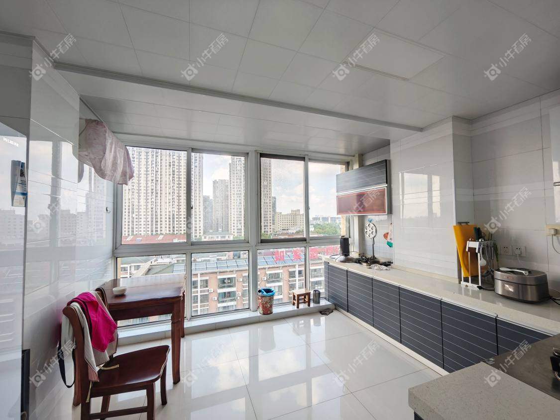 镇江宏云公寓在售二手房源室内图_小牛看房