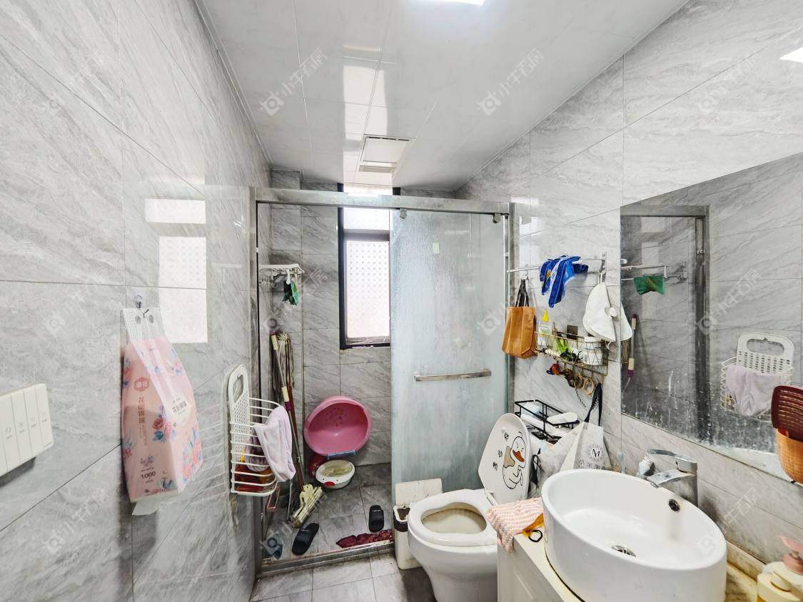 镇江开发区凤凰路在售二手房源室内图_小牛看房