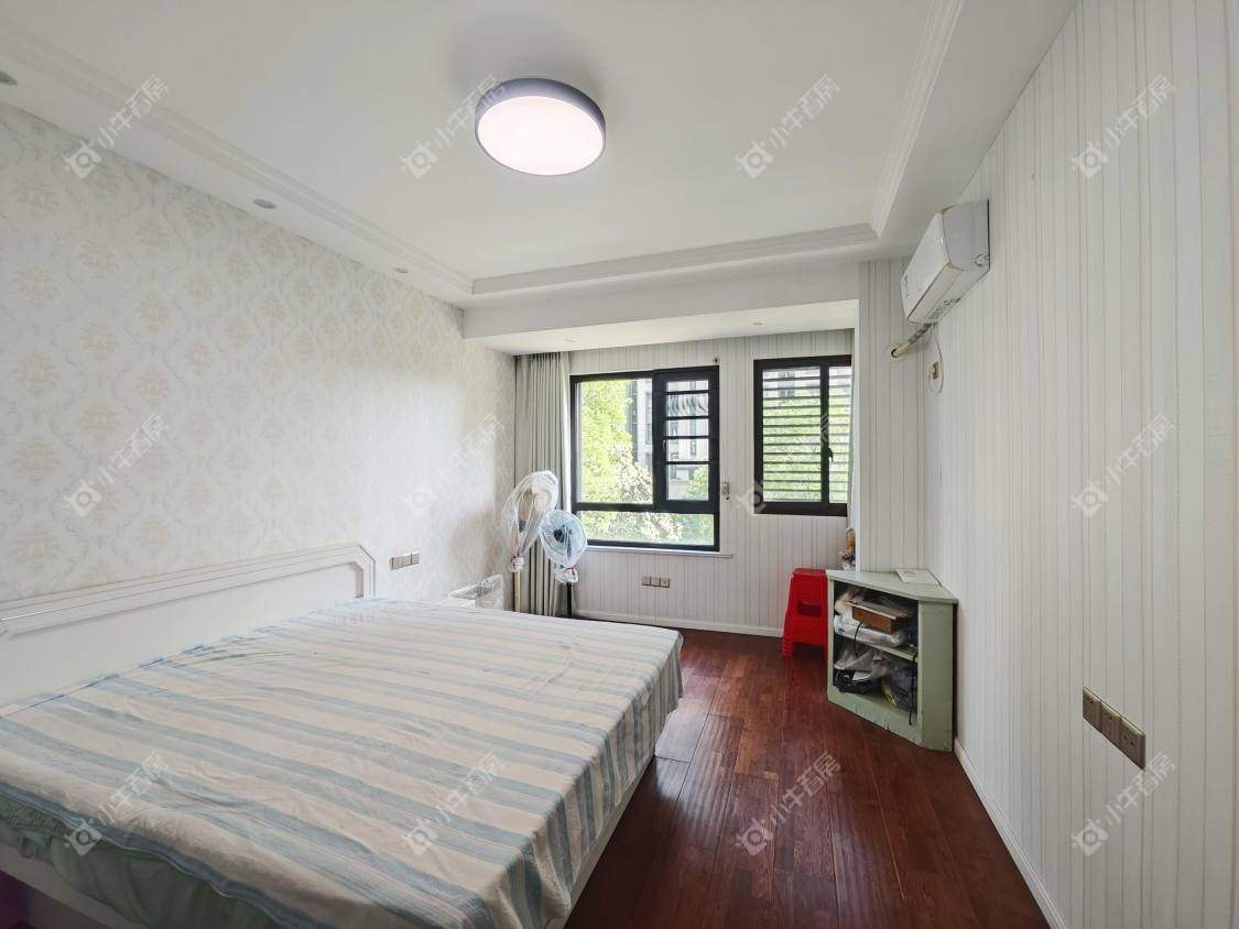 镇江滨河凤凰城在售二手房源室内图_小牛看房