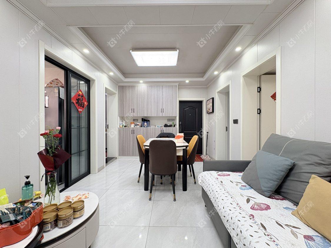 镇江化肥小区在售二手房源室内图_小牛看房