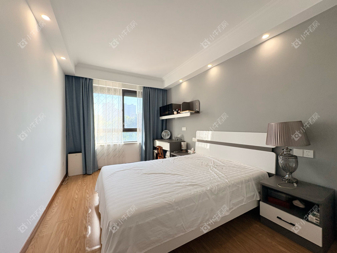 镇江信达香堤国际在售二手房源室内图_小牛看房