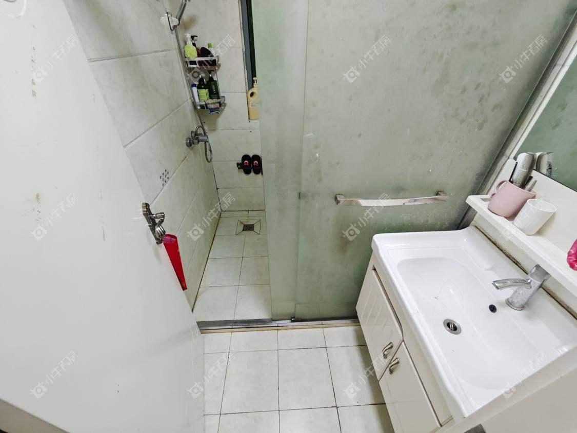 镇江金桥世纪城在售二手房源室内图_小牛看房