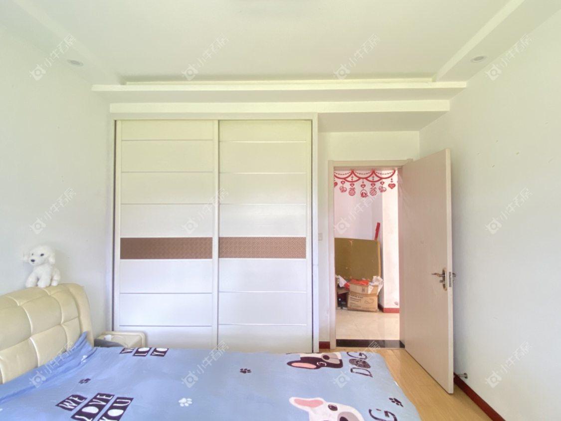 镇江众悦华城在售二手房源室内图_小牛看房