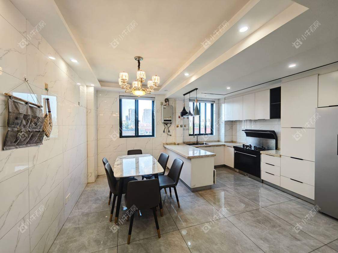 镇江欧洲城在售二手房源室内图_小牛看房