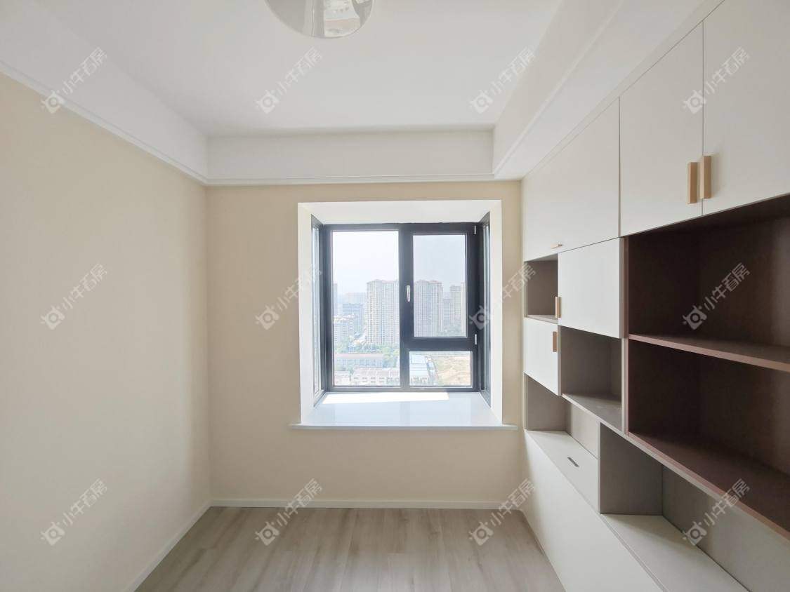 镇江美亚华悦在售二手房源室内图_小牛看房