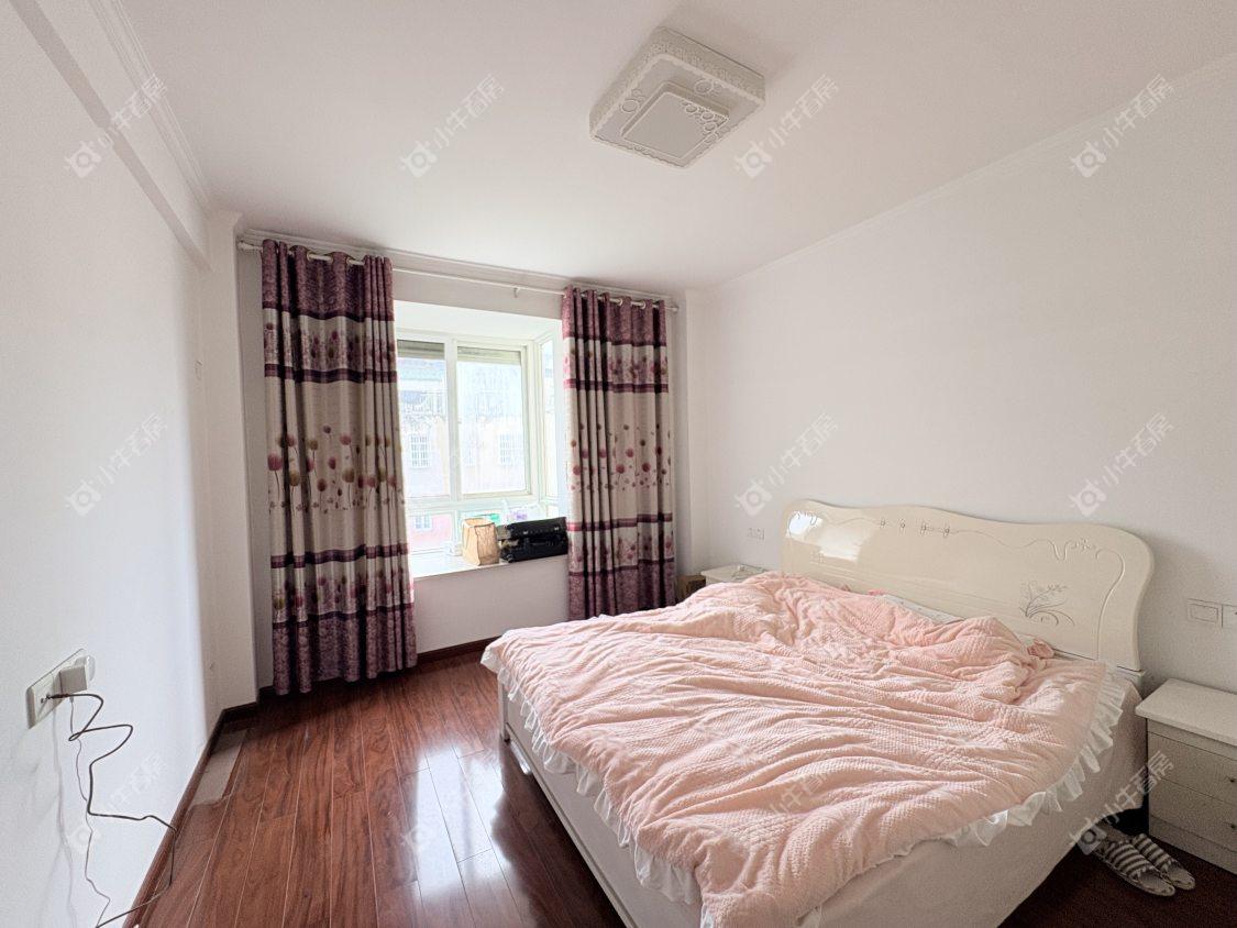 镇江凰嘉花苑在售二手房源室内图_小牛看房