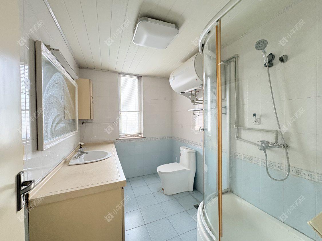 镇江河畔花园在售二手房源室内图_小牛看房