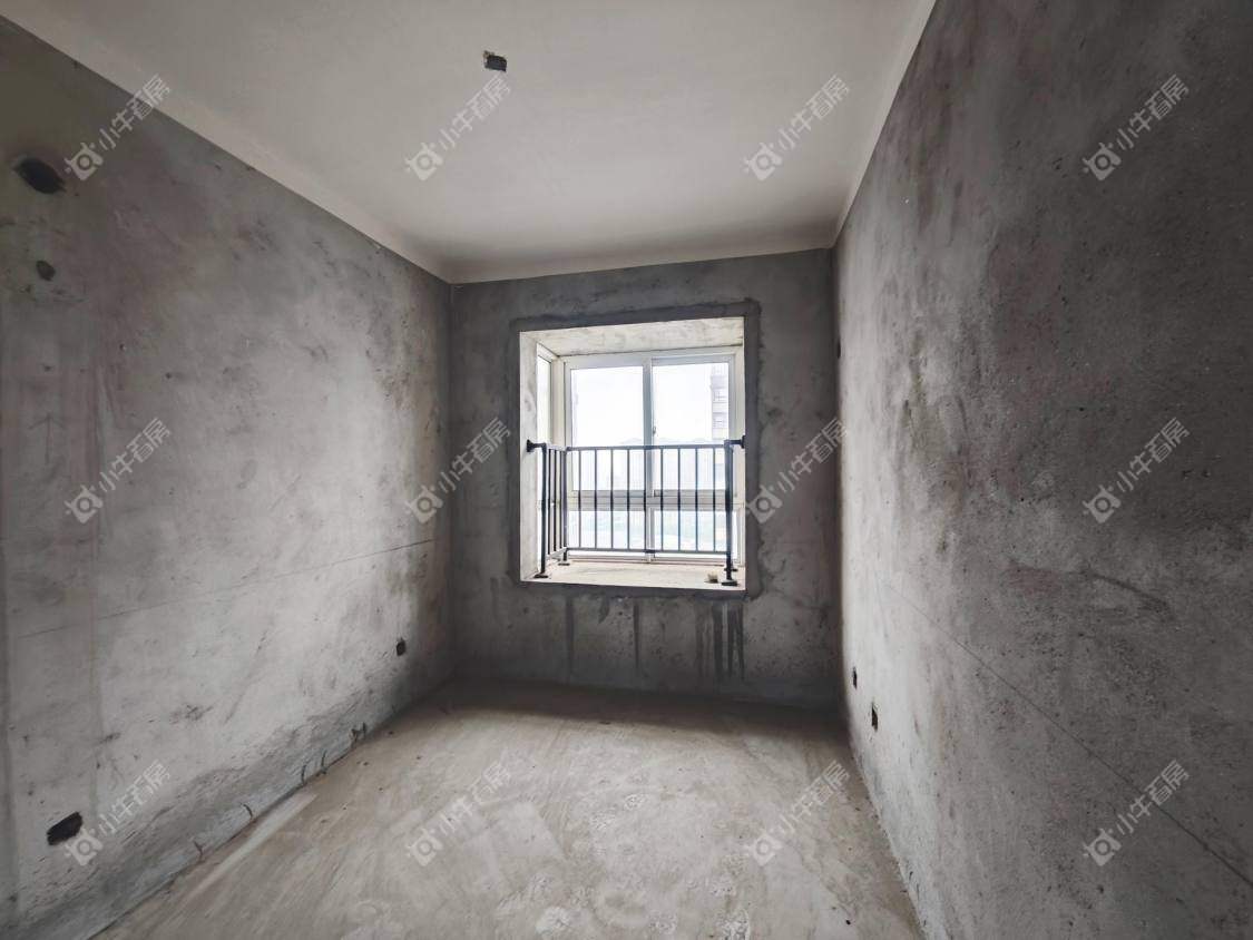 镇江美亚华悦在售二手房源室内图_小牛看房