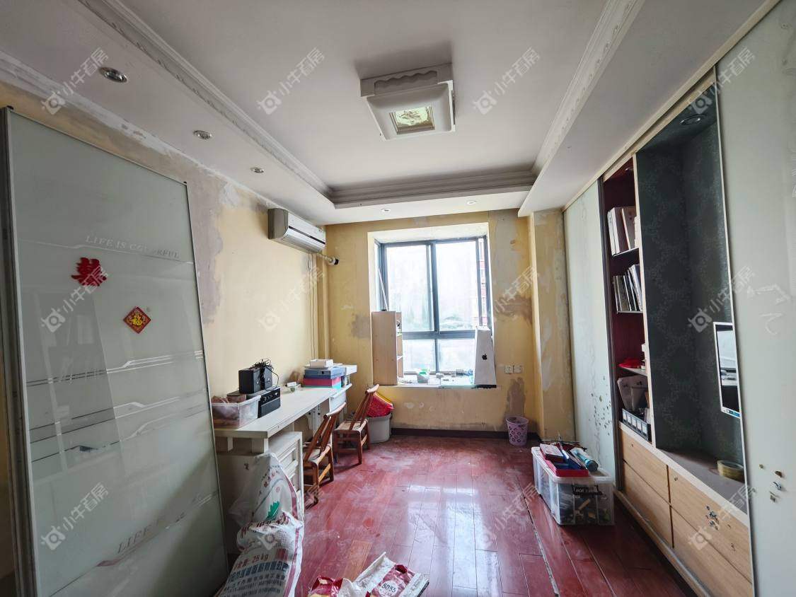 镇江开泰苑在售二手房源室内图_小牛看房