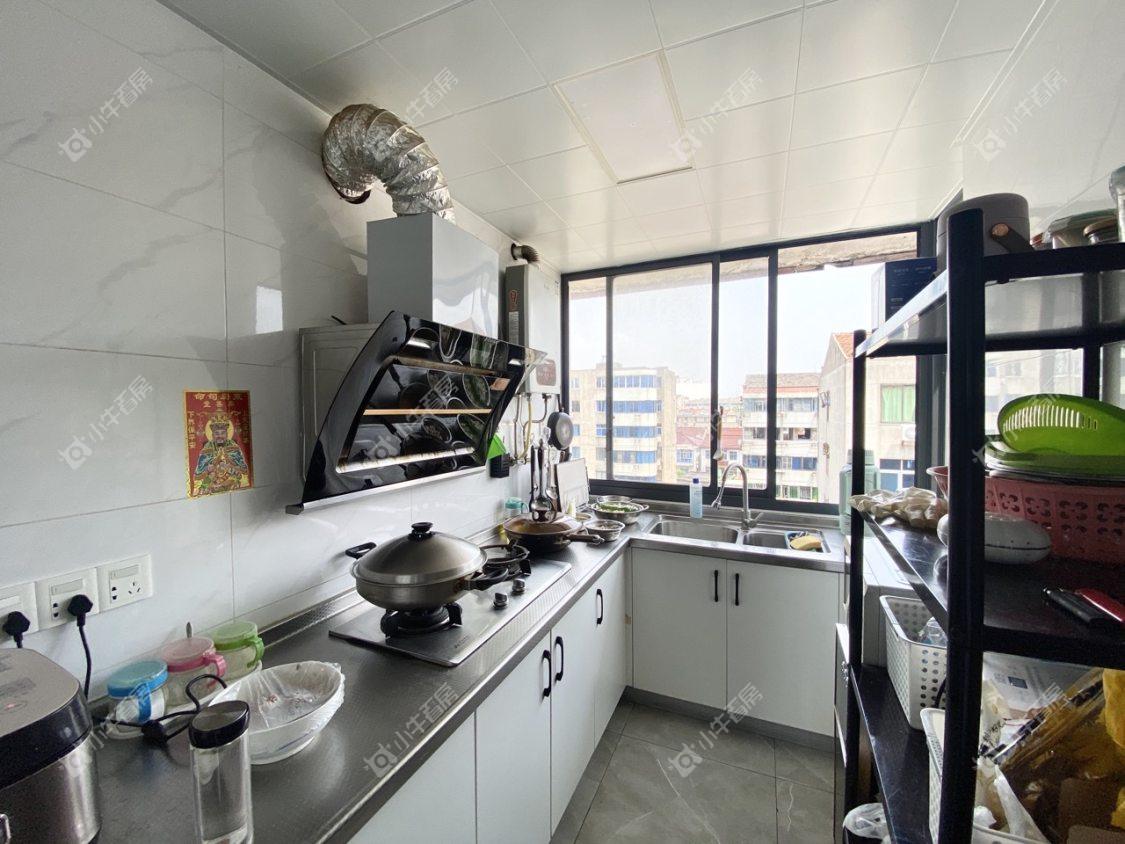 镇江凤凰新村在售二手房源室内图_小牛看房