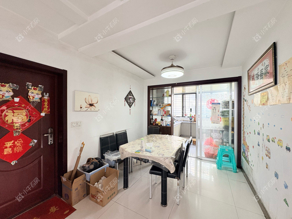 镇江新香草苑在售二手房源室内图_小牛看房