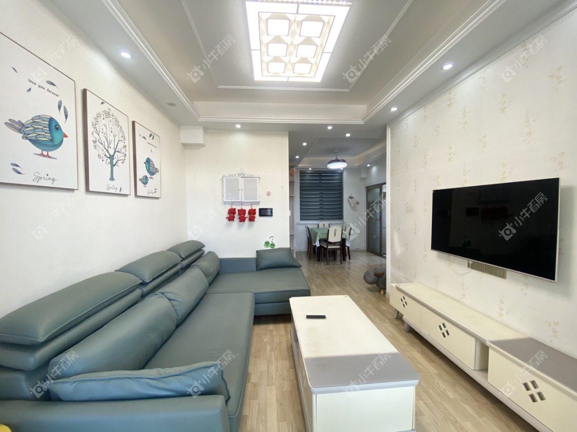 镇江碧桂园在售二手房源室内图_小牛看房